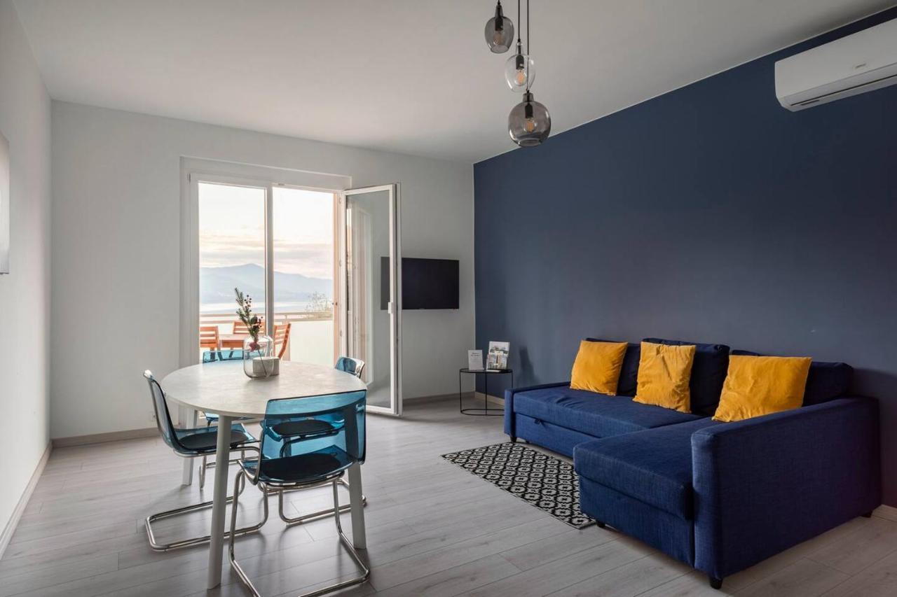 Happy Guest Apartments - Blue Apartment Riva di Solto Εξωτερικό φωτογραφία